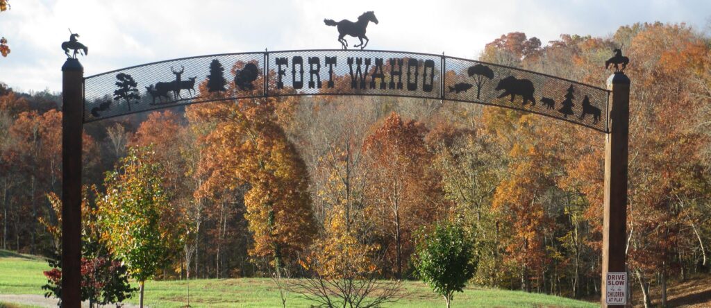 Fort Wahoo Cabin Rentals - Lake Cumberland KY - Wolf Creek Marina