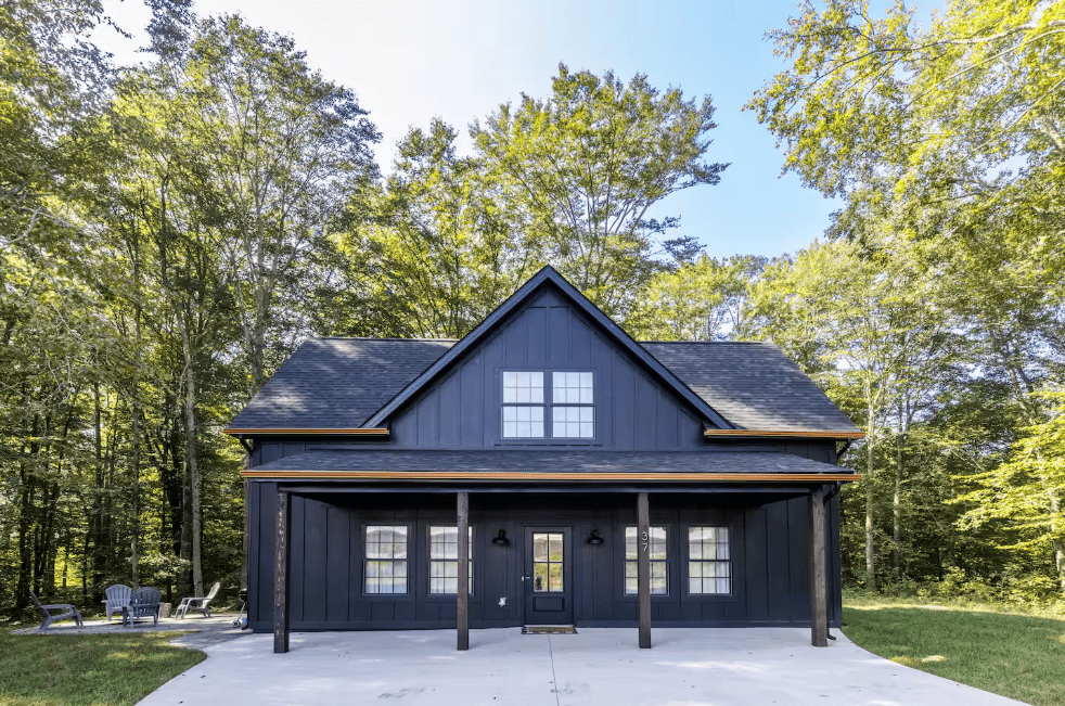 Crest View Cottage Front Entrance
